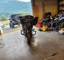 Engine Guard Highway Crash Bar 4 09-Up Touring Harley Road King Ultra Glide 1.5"