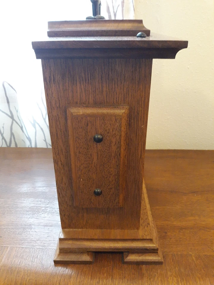 Beautiful Handmade Solid Oak Mantel Clock.  New Movement. Made 1986 see pics - Image 4 of 4