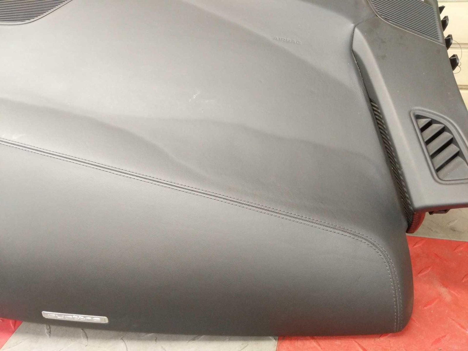 2017-2022 Audi R8 V10 - OEM Dash Panel Black w/ Carbon Fiber Cluster & Vent Trim