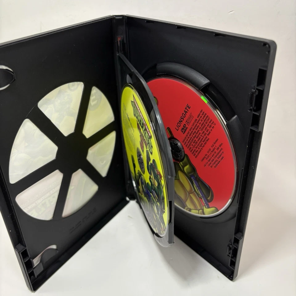 Teenage Mutant Ninja Turtles Double Feature Volumes 3 & 4 DVD 2 Disc Set Foto 4 de 4