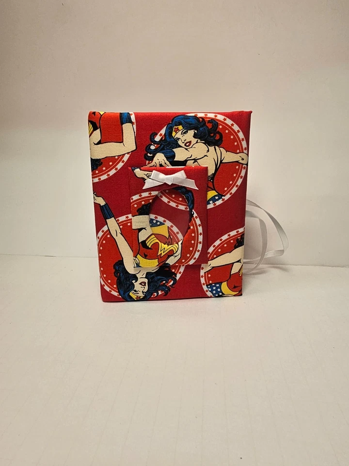 Wonder Women Photo Album - Handmade - Holds 100 4x6 Photos - Image 2 of 4