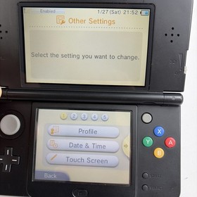 New Nintendo 3DS Mario Edition Black Friday Edition US Model W Charger