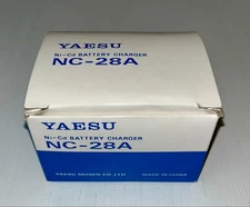 YAESU NC-28A Ni-Cd Battery Charger 8.7V 60mA Output AC 100V Used