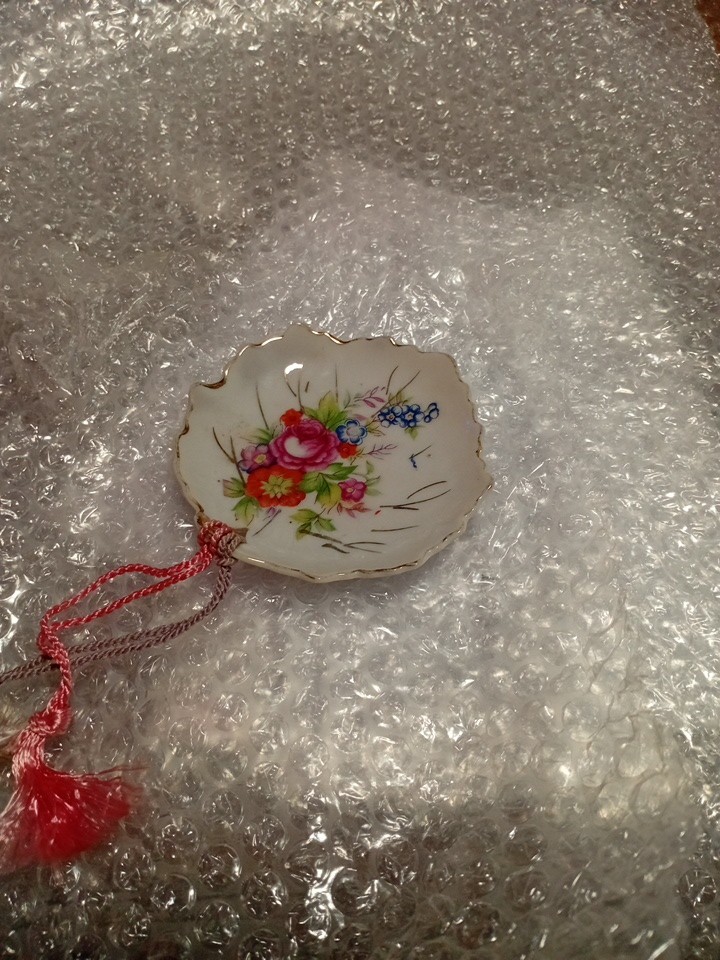 Beautiful Delicate Vintage Pin/coin Tray