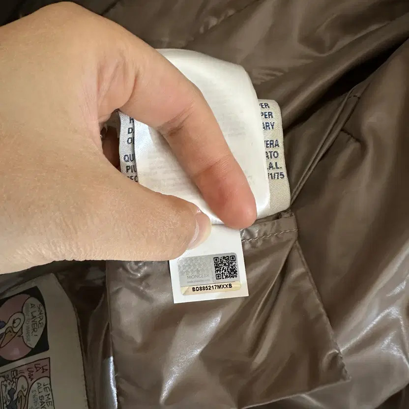 Moncler ILE Lay Down Padding Jacket - image 1