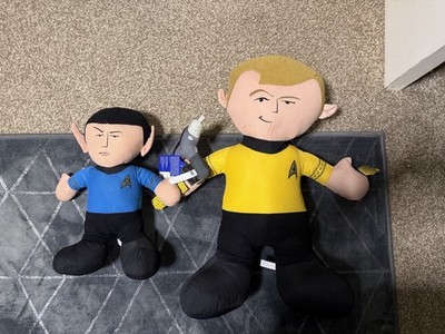 Star Trek Stofftiere Captain Kirk mit Psazer und Mr Spock mit Etikett