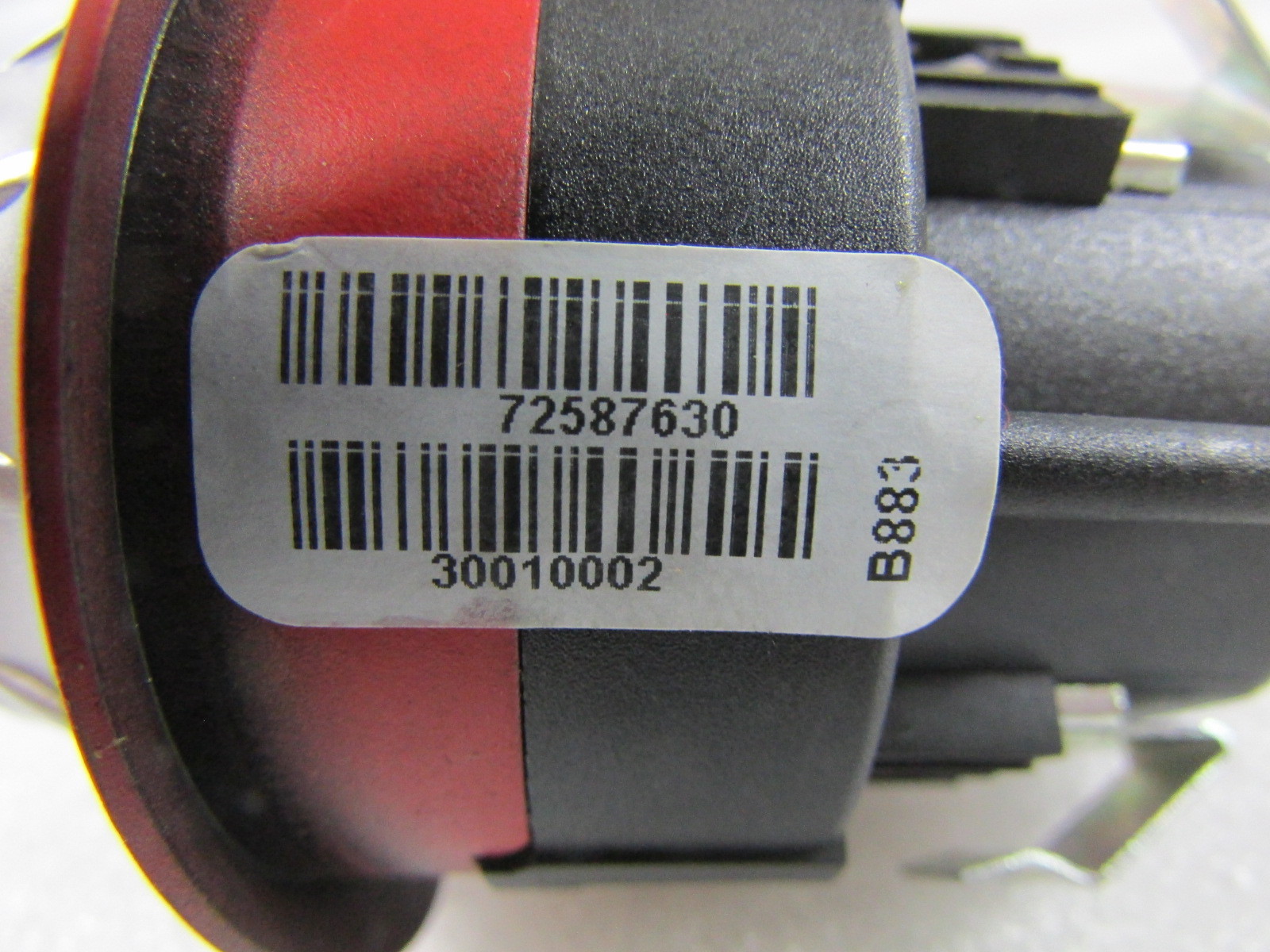Ferrari California, Headlight/Headlamp Switch, Red, Used P/N 256604 s/c 82025729