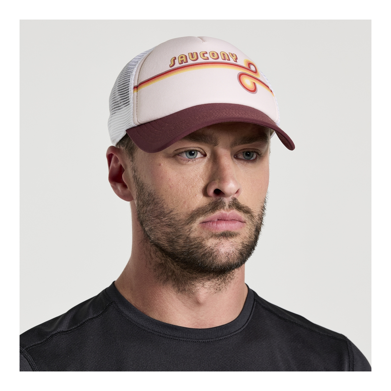 Saucony Унисекс Шляпа дальнобойщика Saucony Foamie Stone Graphic Аксессуары одного размера 2890₽