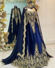 Exquisite Embroidered Wedding Dresses Blue Halter Applique Pleated Bridal Gowns