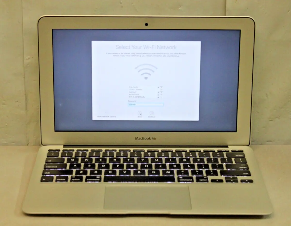 MacBook Air 11 Early 2015 1.6 GHz Intel Core i5 4GB 128GB Silver #16837R