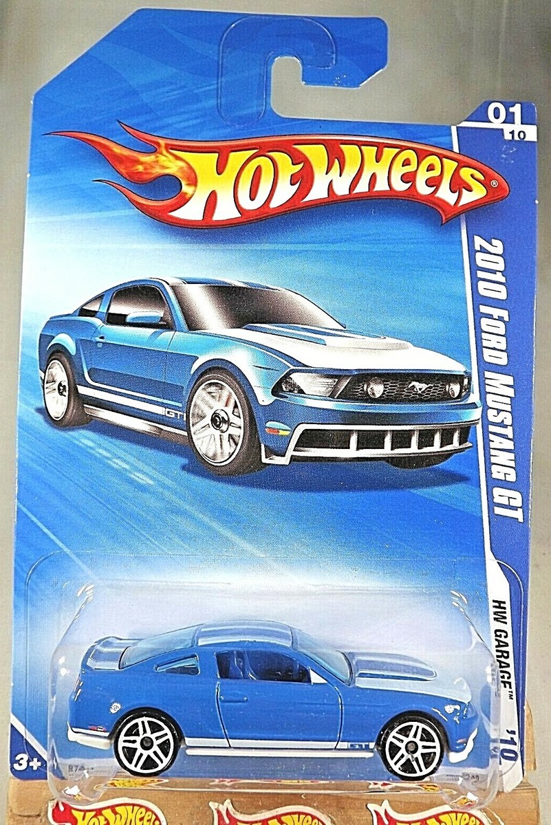 ミニカー Hot Wheels Ford MUSTANG GT Amazon.com: Hot Wheels FORD MUSTANG GT 2006 Yellow 2005