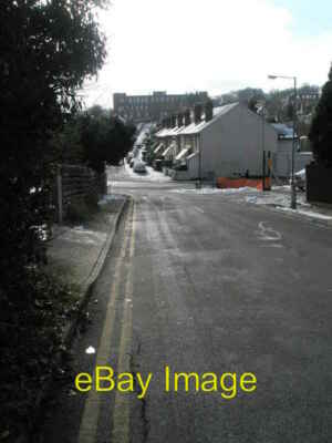 Photo 6x4 Looking from Ridgemount over to Farnham Road Hospital