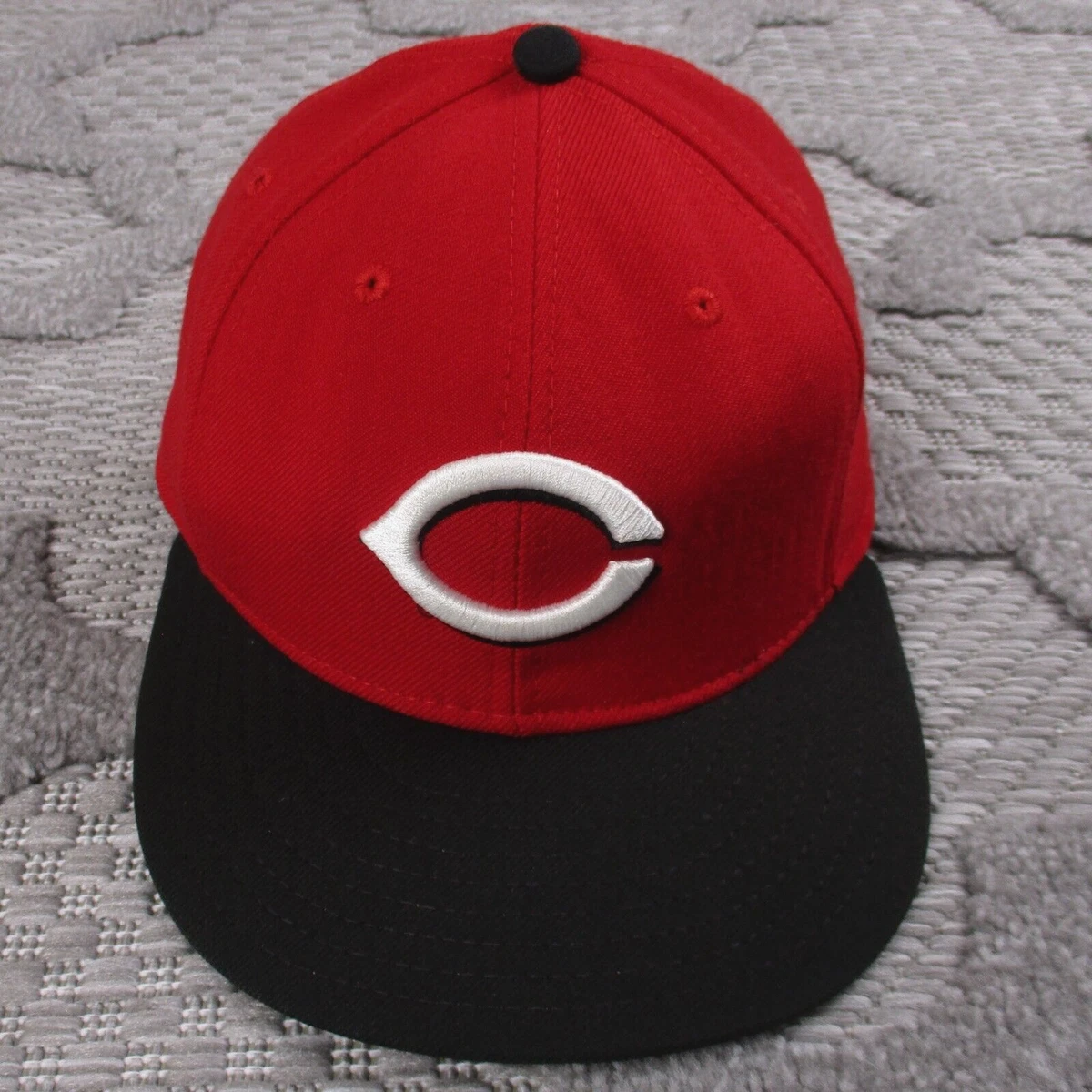 Casquette Plate Bleue Marine Ajustée Avec Logo Rouge 59FIFTY League Essential De New York Yankees Mlb De New Era