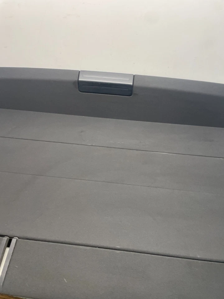 13-17 路虎揽胜 L405 后备箱货物盖包裹货架面板黑色原始设备制造商 — 第 3/4 张图片