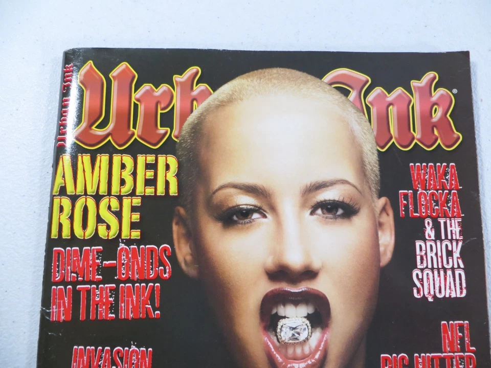 Urban Ink Magazine Amber Rose Issue #22 December 12, 2011 - Image 2 of 4