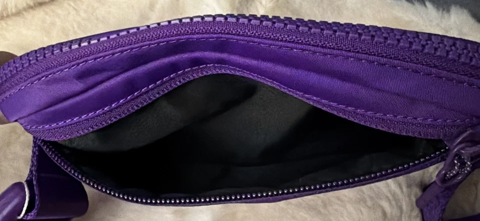 Bolso Cinturón Lululemon Mujer’s Everywhere 1L CGPU/Colegio Púrpura NUEVO Foto 4 de 4