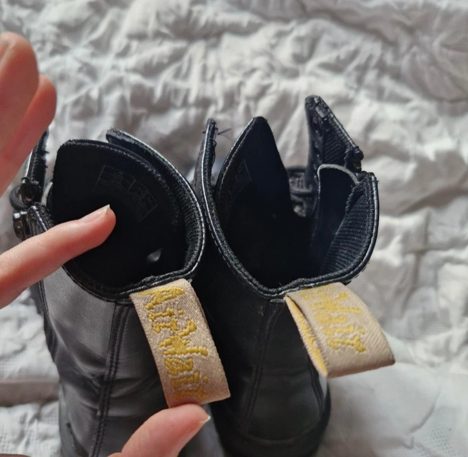 Dr. Martens Jadon II, photo 4 of 5