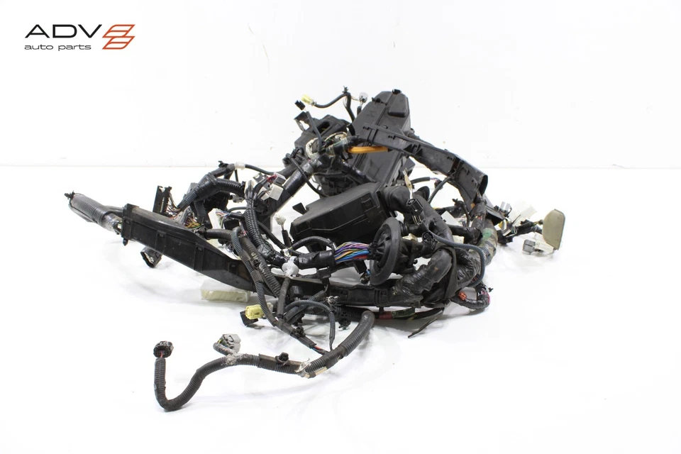 Lexus LS460 2016 AWD 4,6 L sala de motores arnés de cableado y caja de fusibles OEM Foto 2 de 4