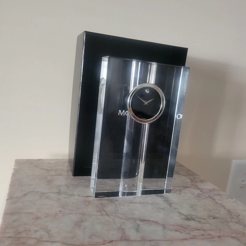MUY RARO Reloj Cristal Movado TOTALMENTE NUEVO tcl 125m Foto 4 de 4