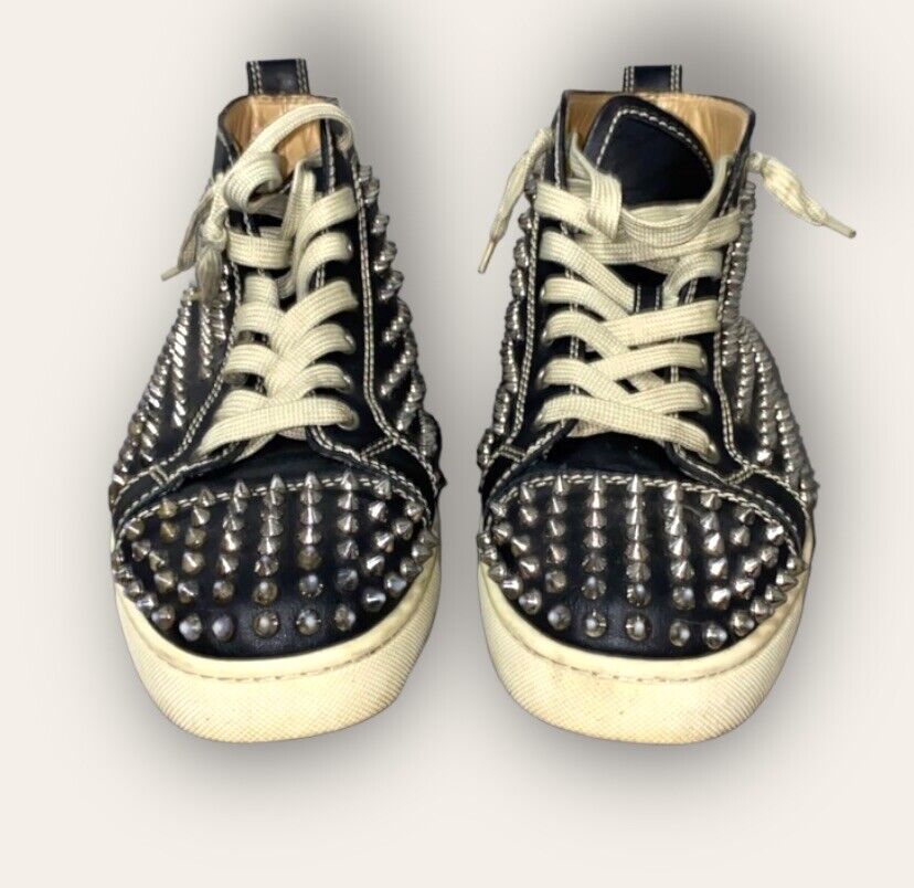 Christian Louboutin - W Panettone NV Calf Empire/Spikes - - Catawiki