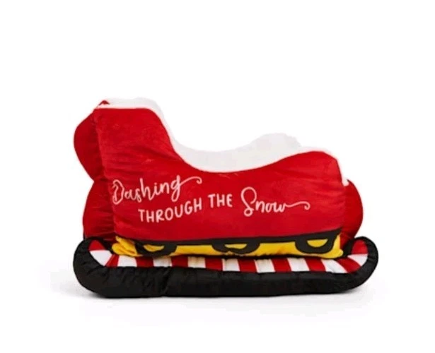 🎄MERRY MAKINGS SLEIGH PET BED ❄️ DASHING THROUGH THE SNOW ☃️ *PRE-OWNED *🐶🐾🐱