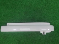 LAND ROVER DISCOVERY RIGHT HEADLIGHT SURROUND SERIES II VIN X,Y,1,2,3,4,5 02/99-