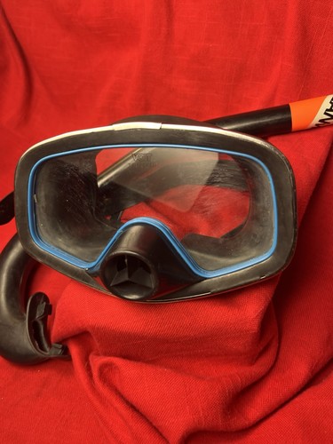 VOIT Vintage Scuba/Deep Sea Mask - Tempered Glass W Snorkel