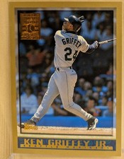 1998 Topps Baseball Cards 14