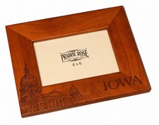 Iowa State Capitol Des Moines Iowa Prairie Rose Wood 4x6 Frame Handmade in Iowa