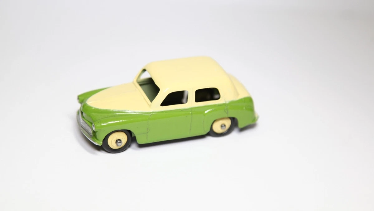 Dinky Toys Meccano – Austin Mini Moke Verte – 342 – Voiture Miniature Vintage