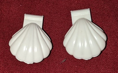 LEGO White Clam Animal Piece