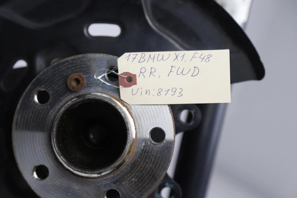 Brazos de suspensión traseros derechos BMW X1 F48 2016-2021 buje nudillo amortiguador puntal fabricante de equipos originales Foto 2 de 4