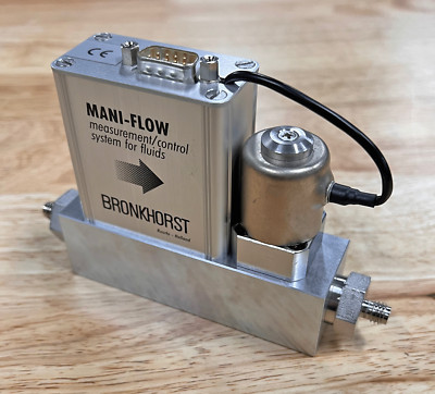 BRONKHORST Mani-Flow Control System MIC-106F 100mln/min N2 1 bar(g)/0.01 bar (a)
