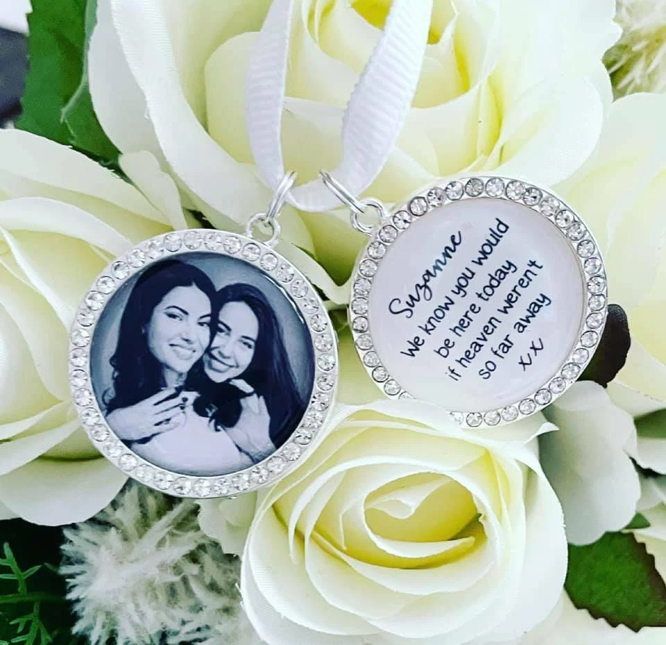 Wedding bouquet shop photo charms