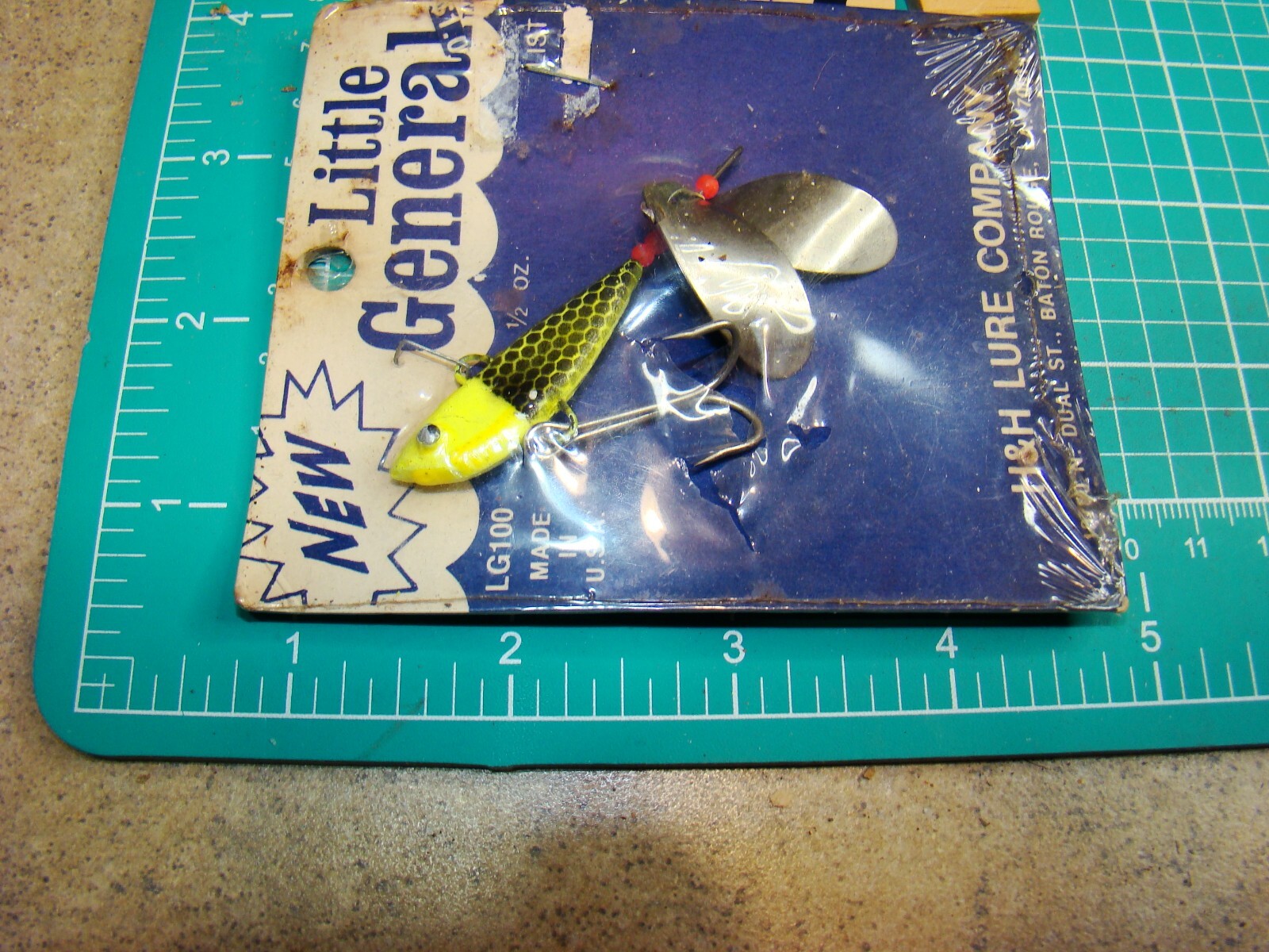 V1627 F LITTLE H&H BATON ROUGE LOUISIANA LITTLE GENERAL FISHING LURE