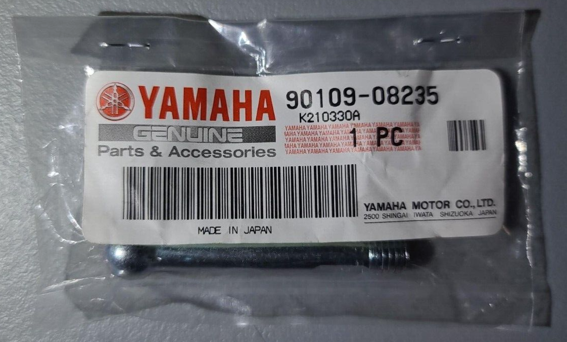 Yamaha OEM Footpeg Bolt 90109-08235 for YZF-R6 Tracer 900 GT | eBay