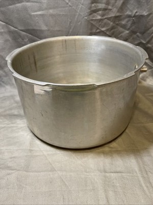 Mirro M-0404 4 Quart Pressure Cooker Canner Pot Only Replacement Vintage Clean
