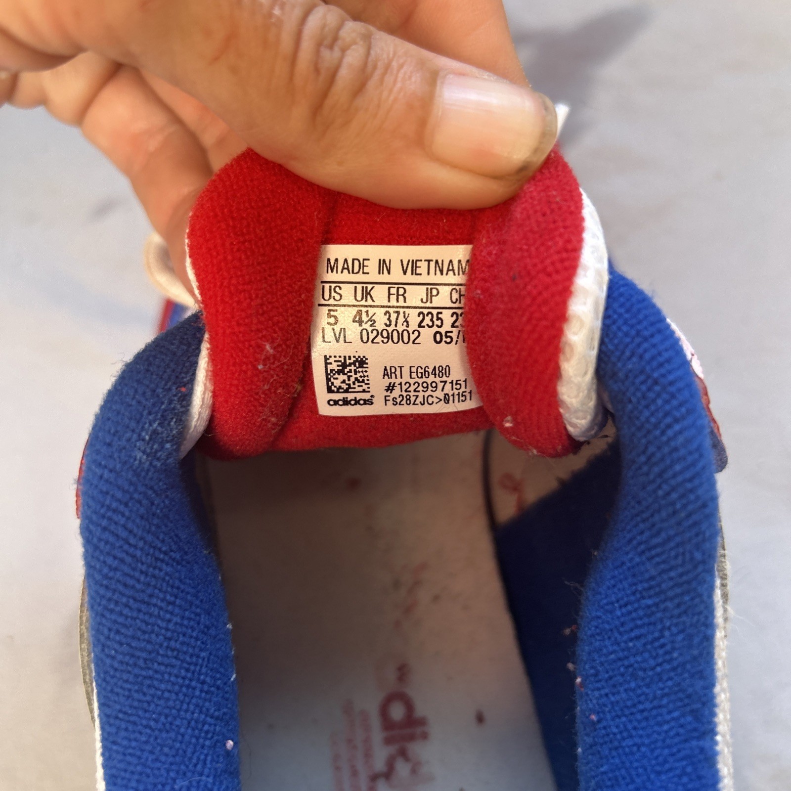 Men Youth Size 5 Euro 37.5 Adidas EQT Gazelle Sne… - image 9