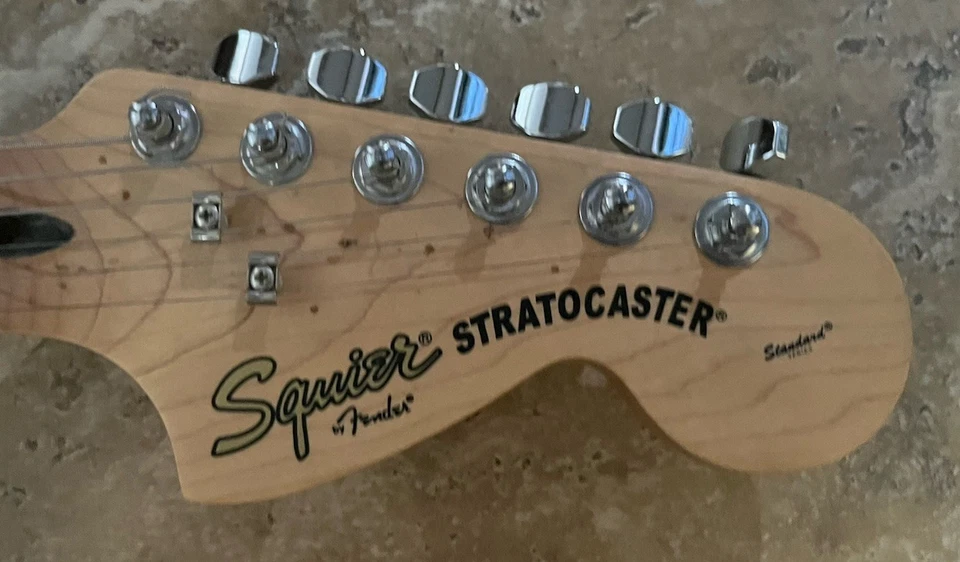 Tom Hamilton Aerosmith Signed Autographed Electric Guitar BAS Beckett Certified - Image 3 of 4