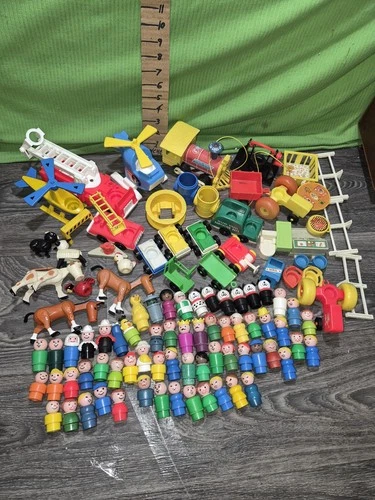 Vintage Original Fisher Price FP Little People Figure & More Lot 68 Figures +