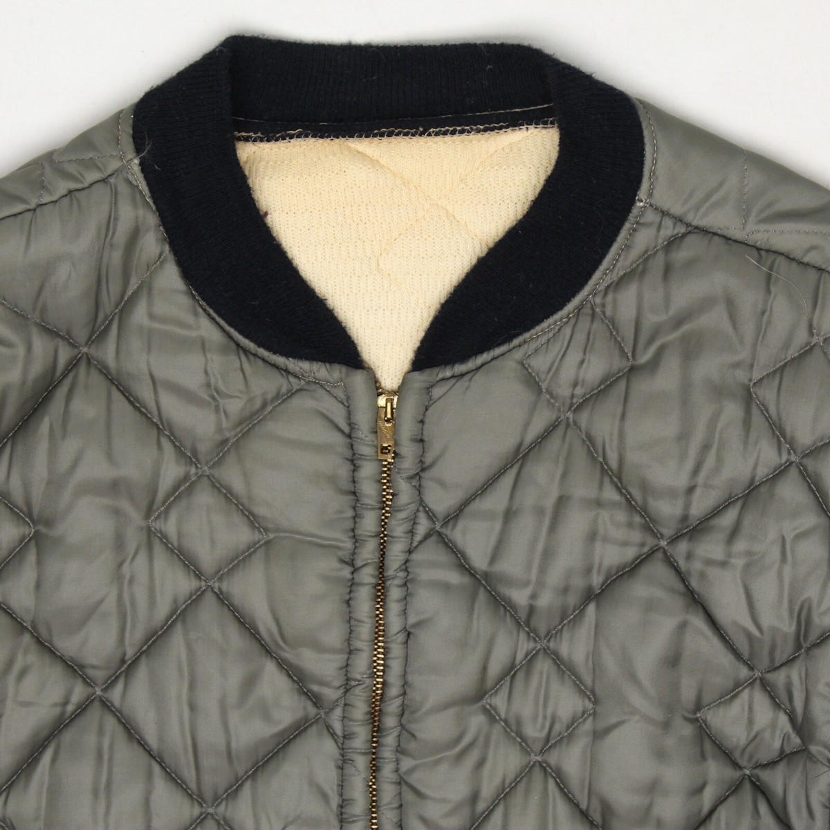VTG Quilted Nylon Jacket 44 Olive Green Double Diamond Conmar