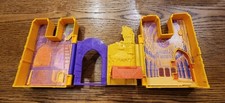 Hunchback of Notre Dame play set, Not complete. Disney