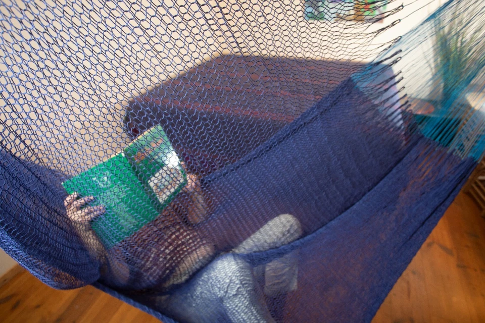 Mexi 4 dunkelblau – große mexikanische Netzhängematte, handgeknüpft, fair trade - Bild 2 von 4