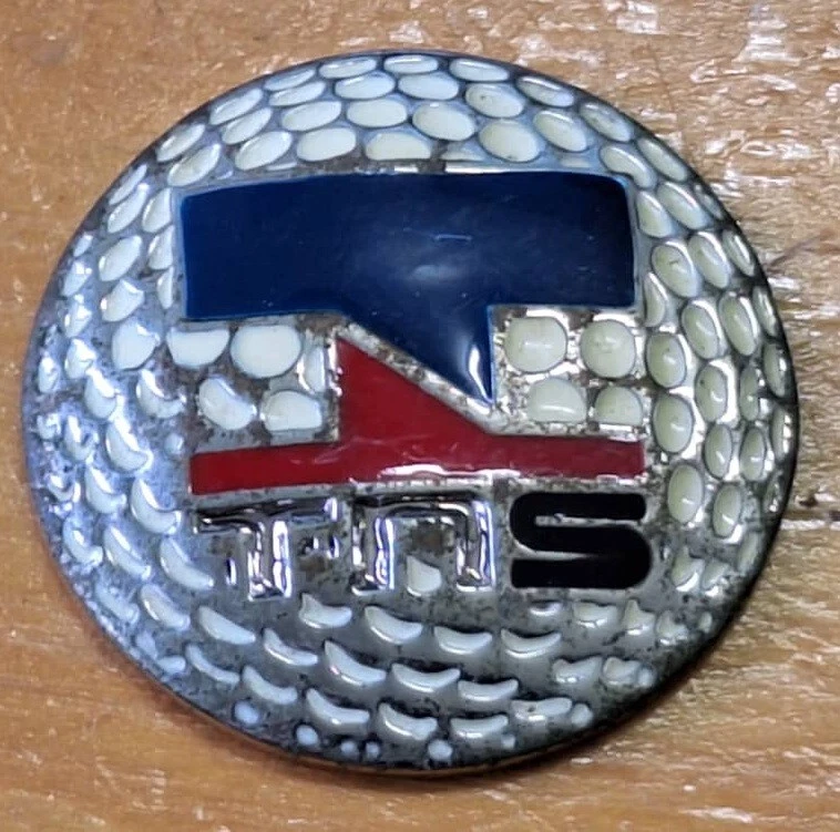 Preowned Magnetic Golf Ball Marker - TNS 3D golf ball shape design, metal made - Image 2 of 4