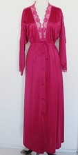 Vtg JC Penny Maxi Robe Burgundy Shinny Satin Lace Trim Button Up Tie Waist SizeM