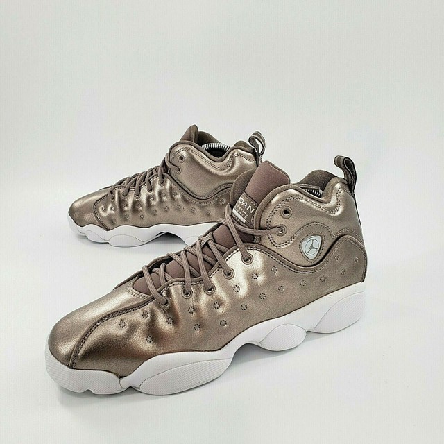 jordan jumpman team 2 gold