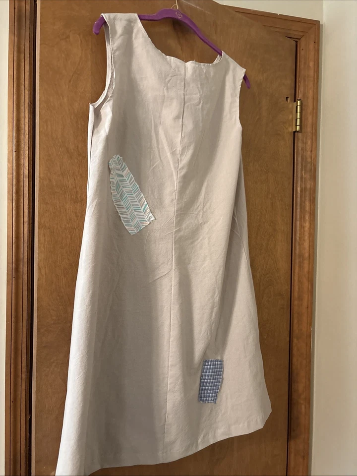 Vestido/disfraz de Annie huérfana para juegos. Talla 16.Casero.Algodón y parches tostados Foto 2 de 2