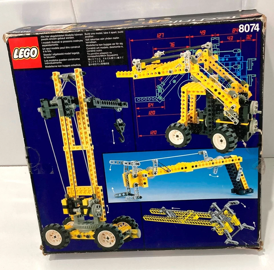 Lego Technic No. 8074 'Universal Set with Flex System ' (1991) with instructions - Image 2 of 4