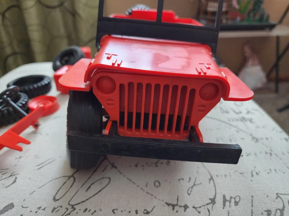 Jeep COX Orange Tethered Solo per dipendenti esclusiva alimentata a gas - Immagine 4 di 4