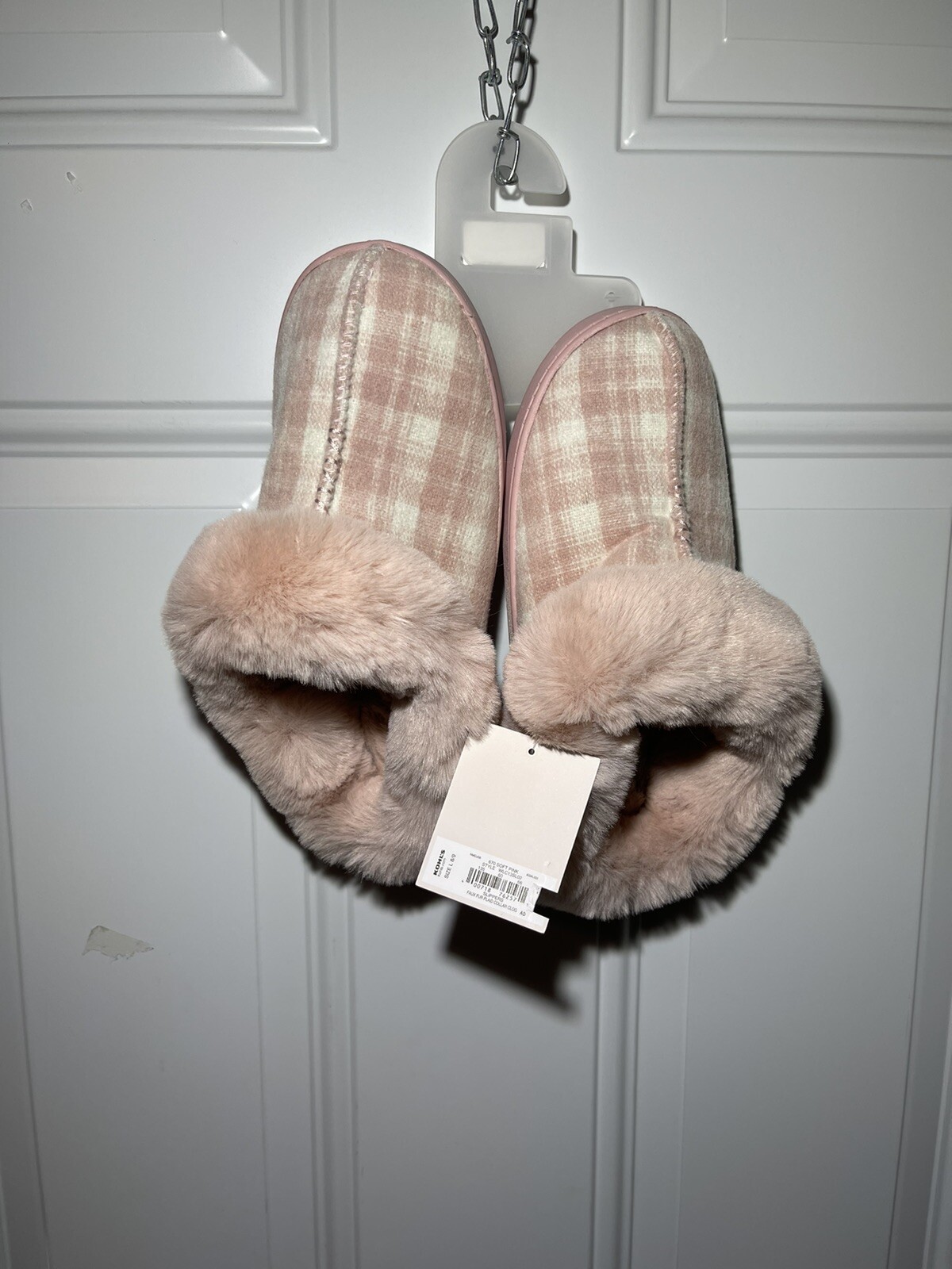 LC Lauren Conrad Cozy Faux Fur Pink 